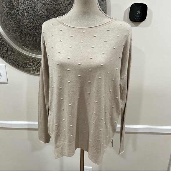 NWT Maude Vivante beige on beige swearer - Size M - Picture 2 of 8